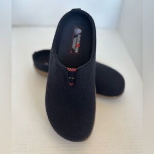 HAFLINGER Womens Visby Clogs Sz EU 41